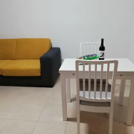 Flamingo Apartment